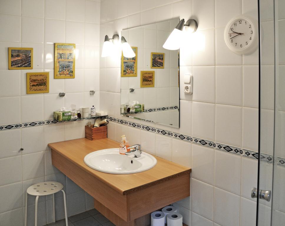Anna Apartment Budaörs Esterno foto